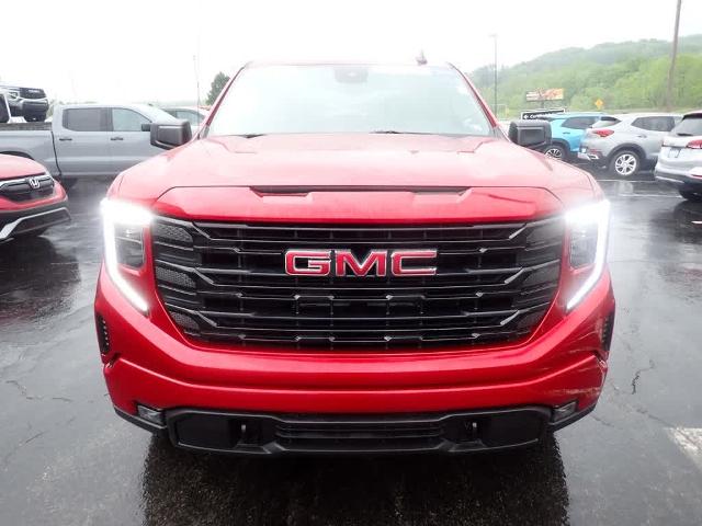 2024 GMC Sierra 1500 Vehicle Photo in ZELIENOPLE, PA 16063-2910