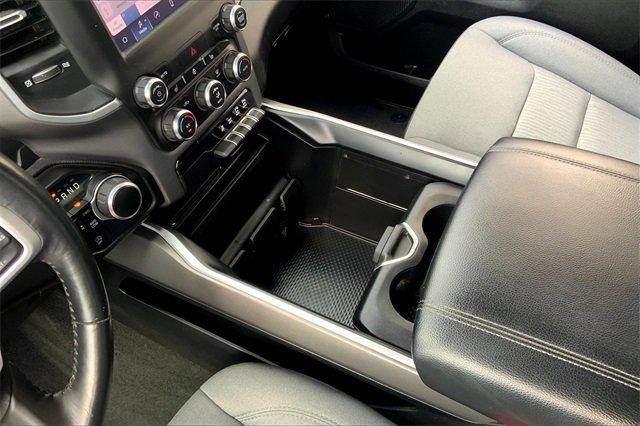 2022 Ram 1500 Vehicle Photo in TOPEKA, KS 66609-0000