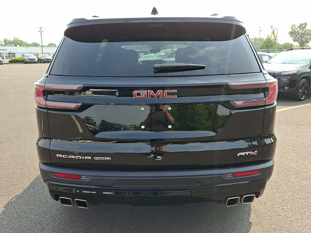 2024 GMC Acadia Vehicle Photo in TREVOSE, PA 19053-4984