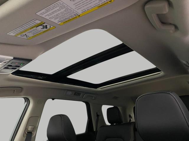 2025 Nissan Pathfinder Vehicle Photo in Appleton, WI 54913