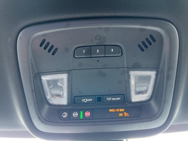 2022 Chevrolet Traverse Vehicle Photo in GREEN BAY, WI 54304-5303