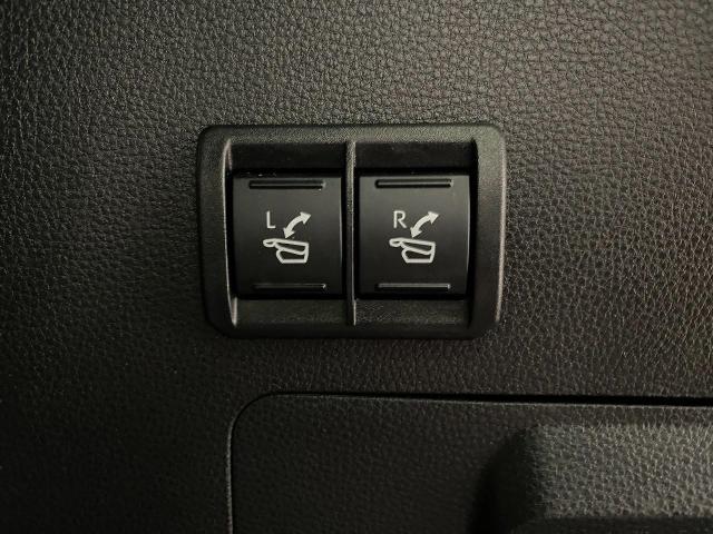 2023 Toyota Sequoia Vehicle Photo in Appleton, WI 54913