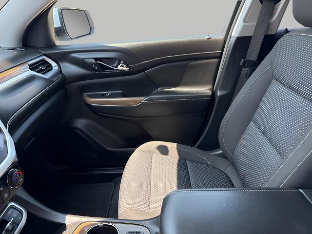 2023 GMC Acadia Vehicle Photo in MANITOWOC, WI 54220-5838
