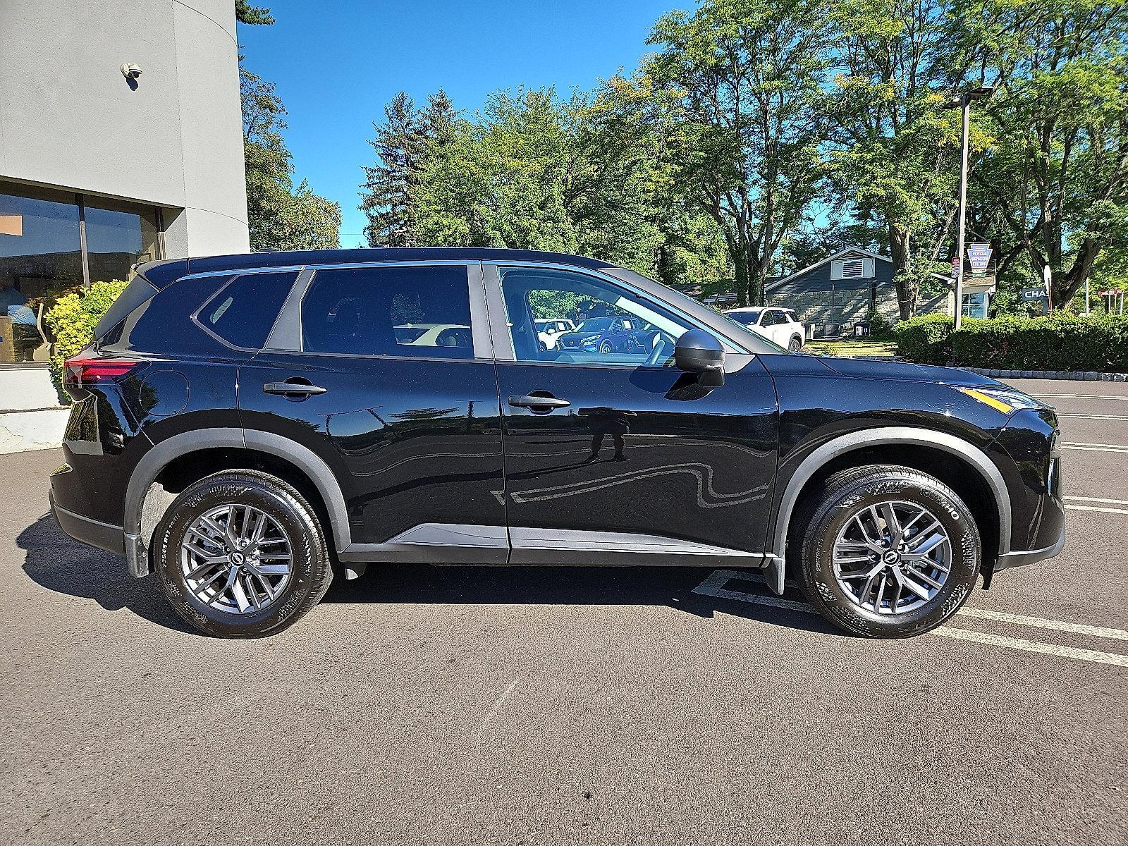 2024 Nissan Rogue Vehicle Photo in Jenkintown, PA 19046