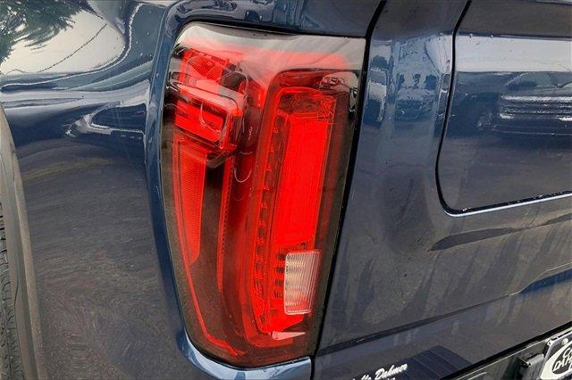 2022 GMC Sierra 1500 Vehicle Photo in INDEPENDENCE, MO 64055-1377
