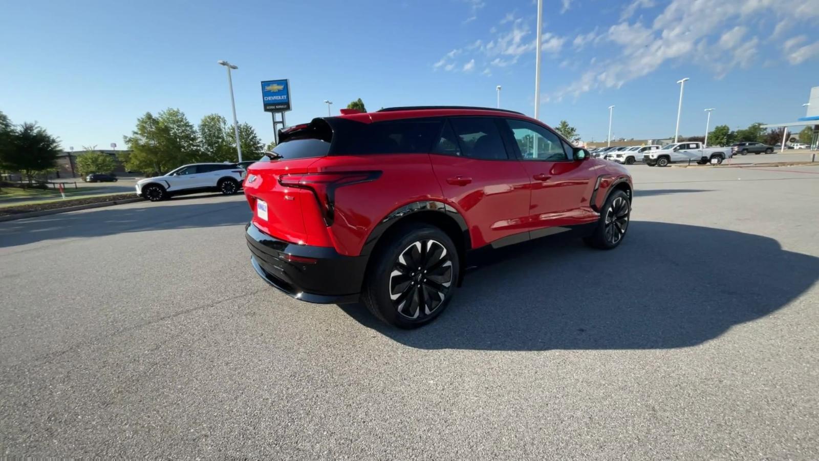 2024 Chevrolet Blazer EV Vehicle Photo in BENTONVILLE, AR 72712-4322