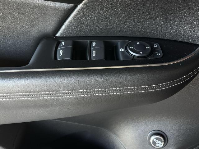 2022 Buick Envision Vehicle Photo in TURLOCK, CA 95380-4918