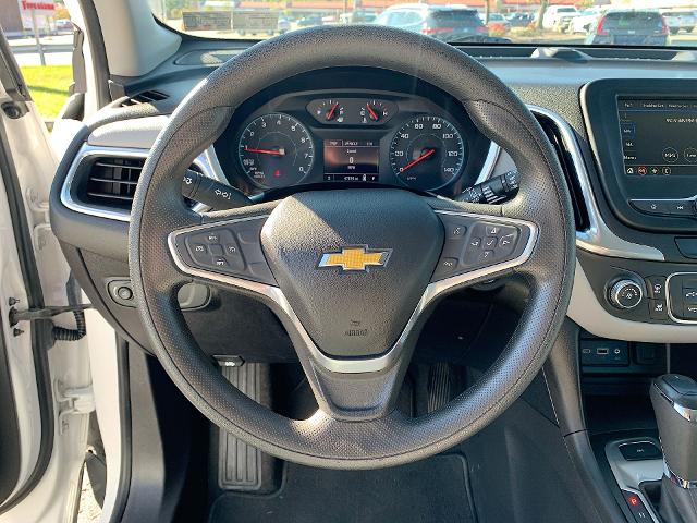 2019 Chevrolet Equinox Vehicle Photo in MOON TOWNSHIP, PA 15108-2571