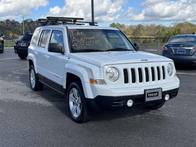 2016 Jeep Patriot Vehicle Photo in ALCOA, TN 37701-3235