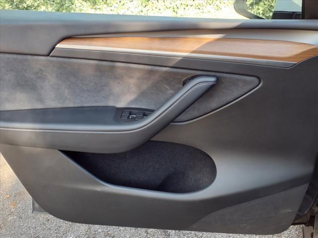 2023 Tesla Model Y Vehicle Photo in SAN ANTONIO, TX 78230-1001