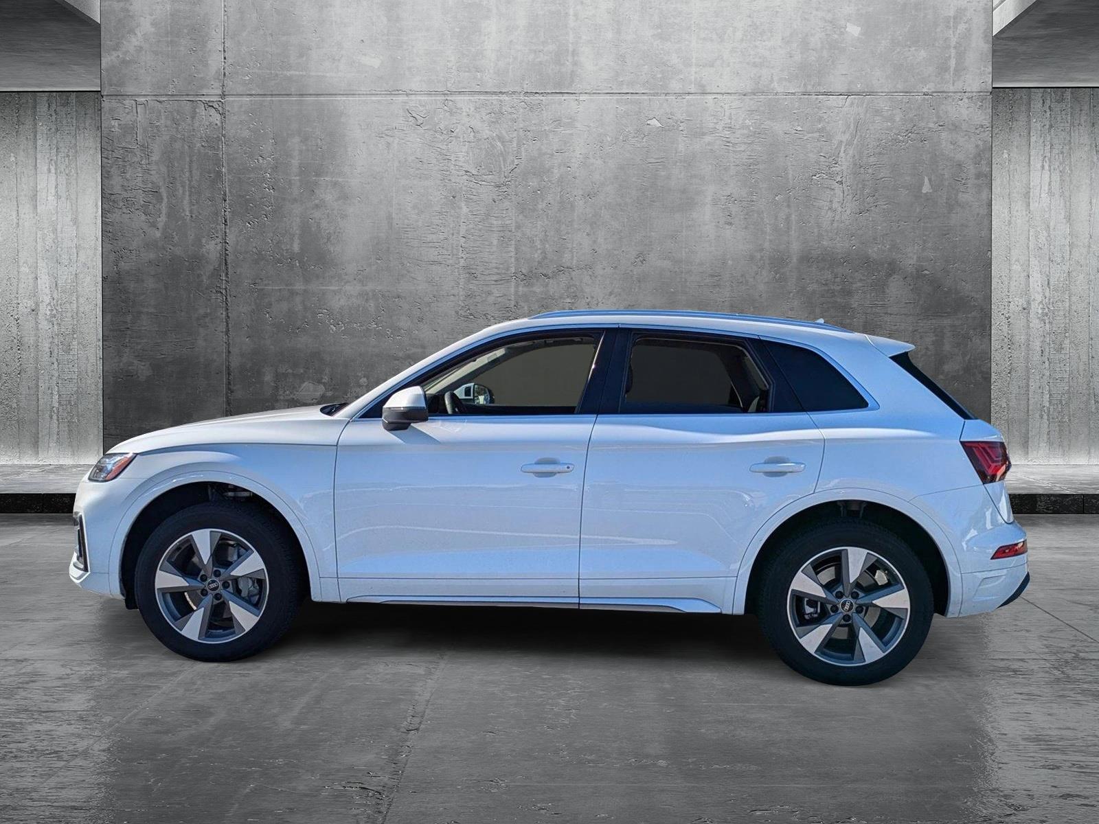 2023 Audi Q5 Vehicle Photo in Clearwater, FL 33761