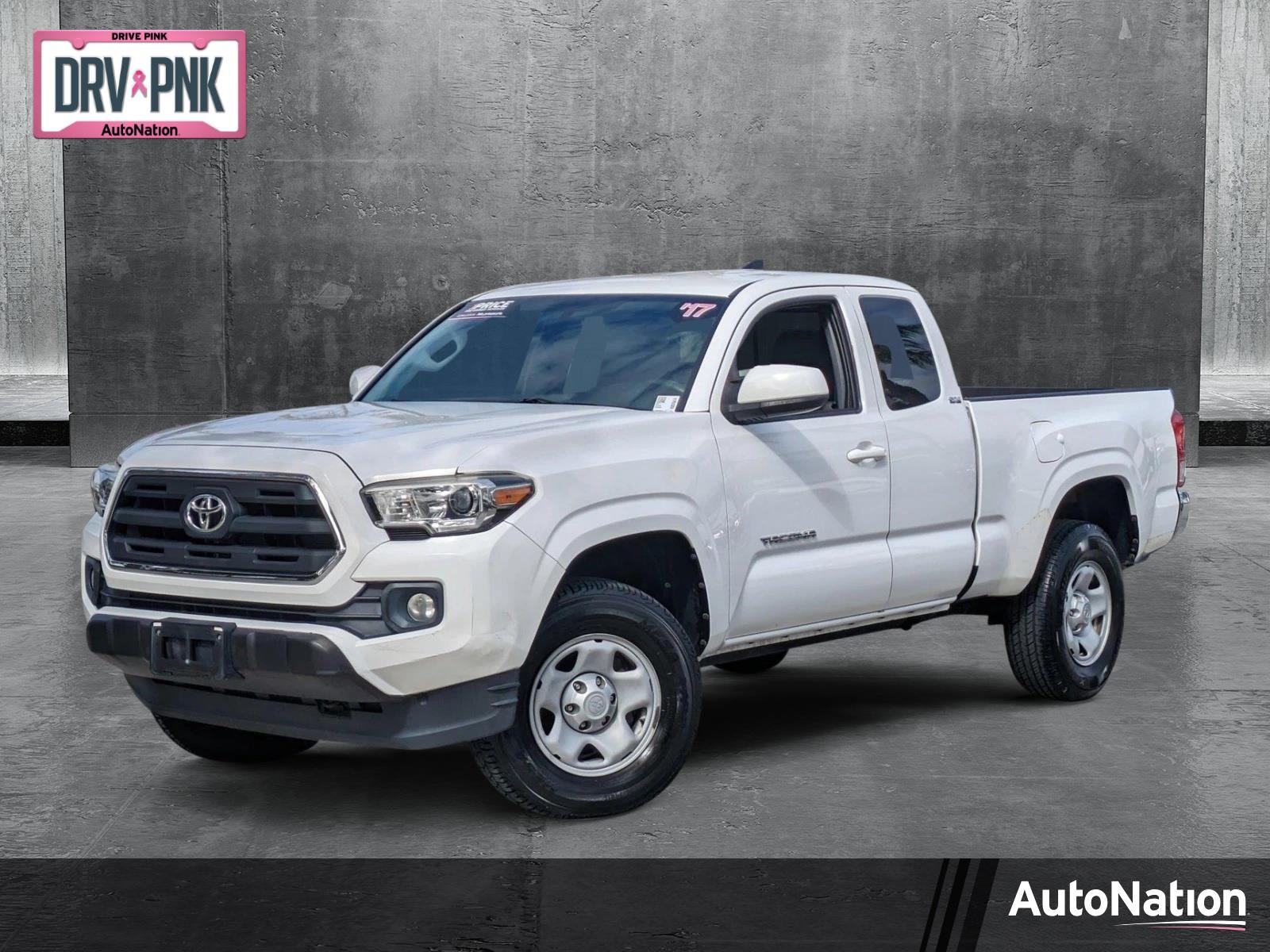 2017 Toyota Tacoma Vehicle Photo in Coconut Creek, FL 33073