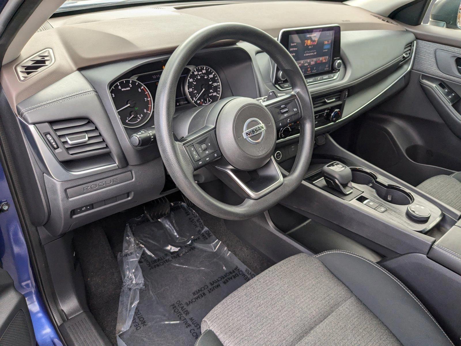 2021 Nissan Rogue Vehicle Photo in Miami, FL 33135