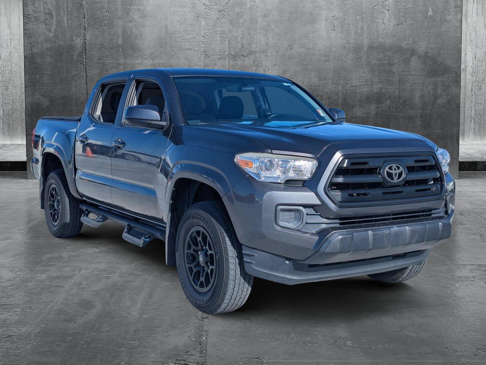 2017 Toyota Tacoma Vehicle Photo in Ft. Myers, FL 33907