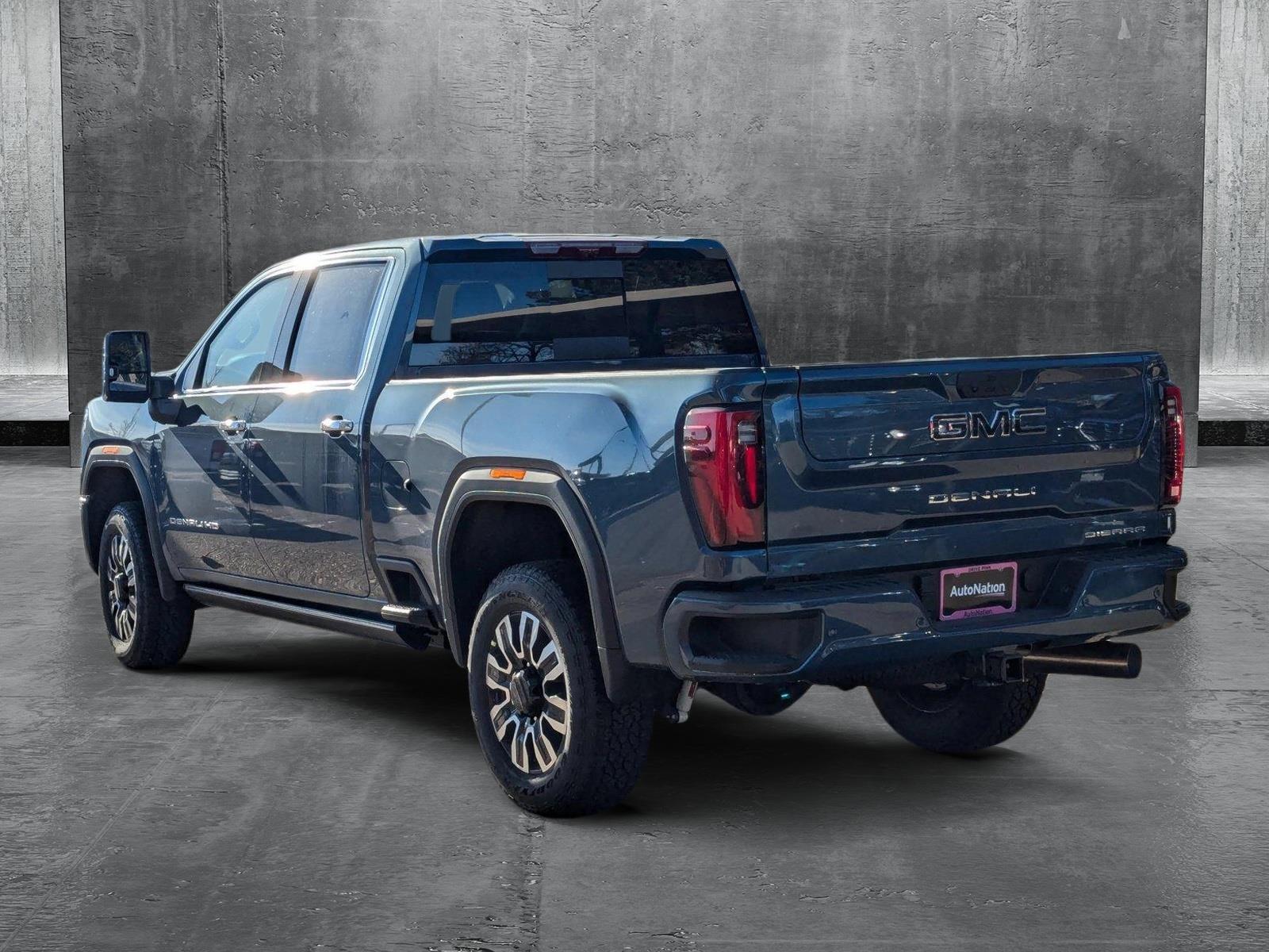 2025 GMC Sierra 2500 HD Vehicle Photo in LONE TREE, CO 80124-2750