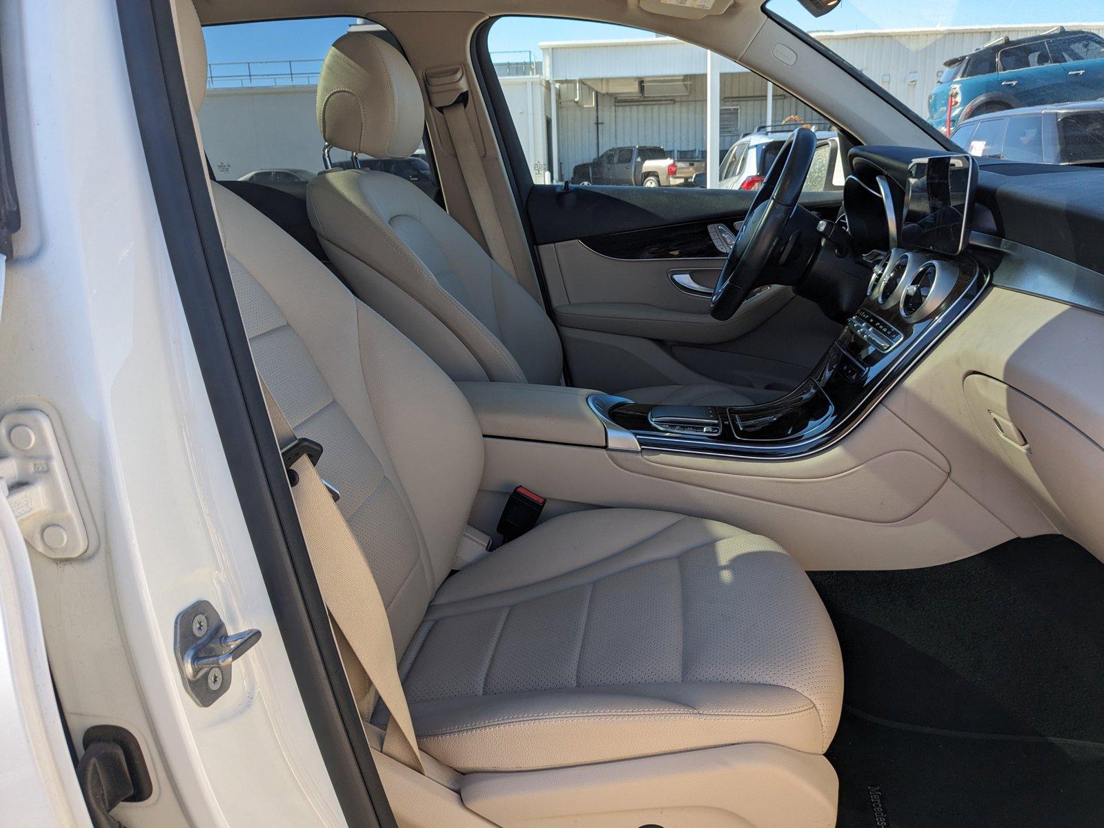 2021 Mercedes-Benz GLC Vehicle Photo in CORPUS CHRISTI, TX 78412-4902