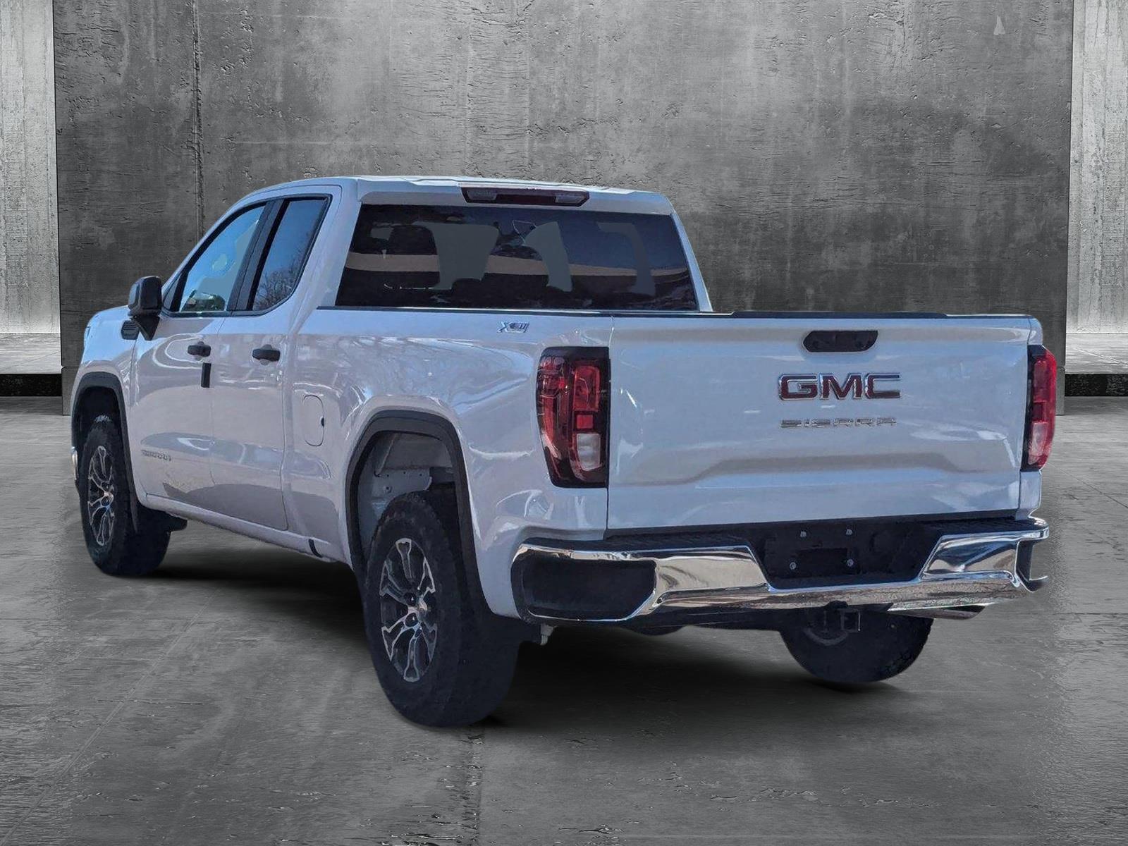 2025 GMC Sierra 1500 Vehicle Photo in LONE TREE, CO 80124-2750