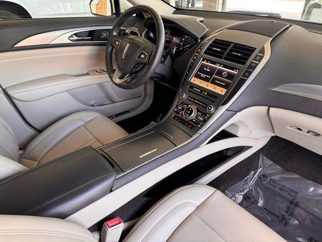 2017 Lincoln MKZ Vehicle Photo in DELRAY BEACH, FL 33483-3294