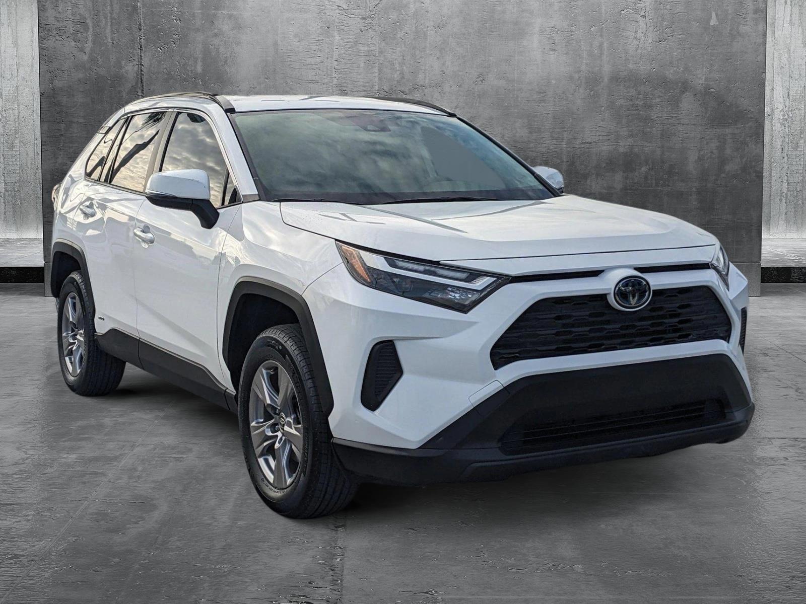 2022 Toyota RAV4 Vehicle Photo in MIAMI, FL 33172-3015