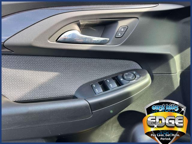 2022 Chevrolet Trailblazer Vehicle Photo in Roslyn, NY 11576