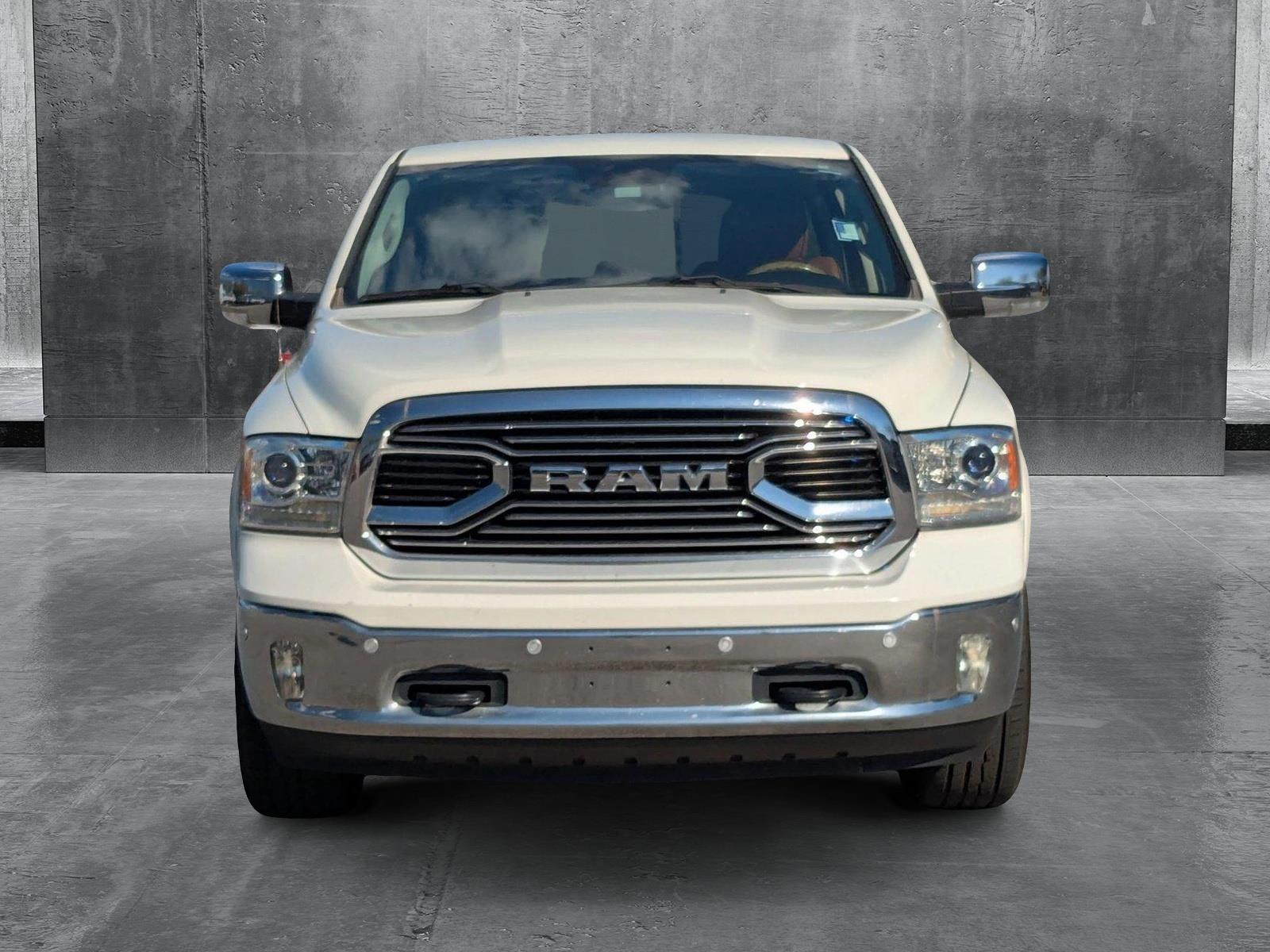 2017 Ram 1500 Vehicle Photo in St. Petersburg, FL 33713