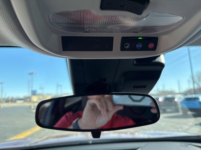 2025 Chevrolet Trax Vehicle Photo in MANHATTAN, KS 66502-5036