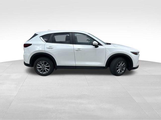2022 Mazda CX-5 Vehicle Photo in MEDINA, OH 44256-9631