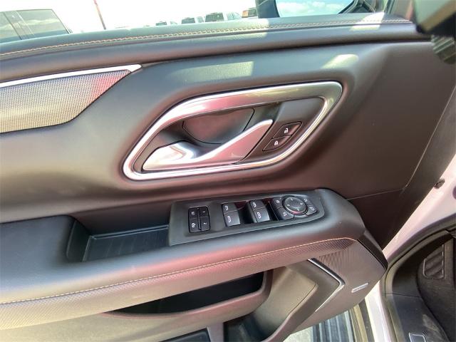 2022 GMC Yukon XL Vehicle Photo in Greenville, TX 75402