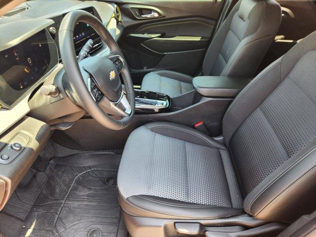 2024 Chevrolet Trax Vehicle Photo in SUGAR LAND, TX 77478-0000