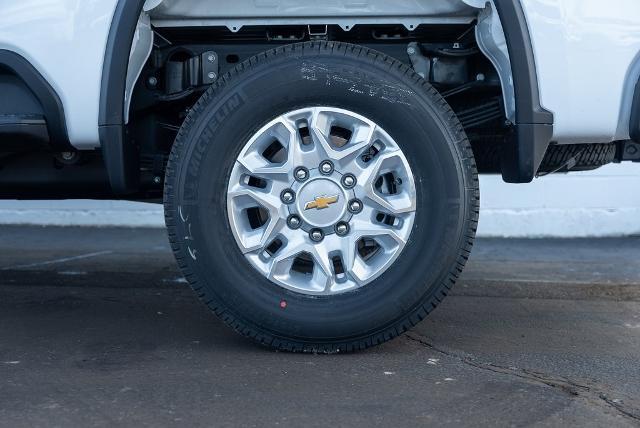 2025 Chevrolet Silverado 3500 HD Vehicle Photo in PLYMOUTH, MA 02360-4801