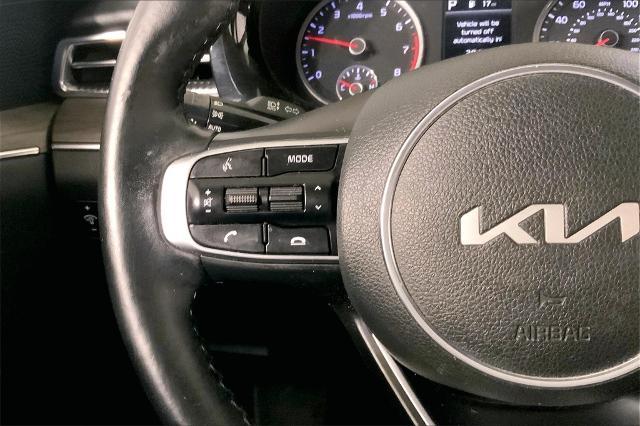 2022 Kia K5 Vehicle Photo in Lees Summit, MO 64086
