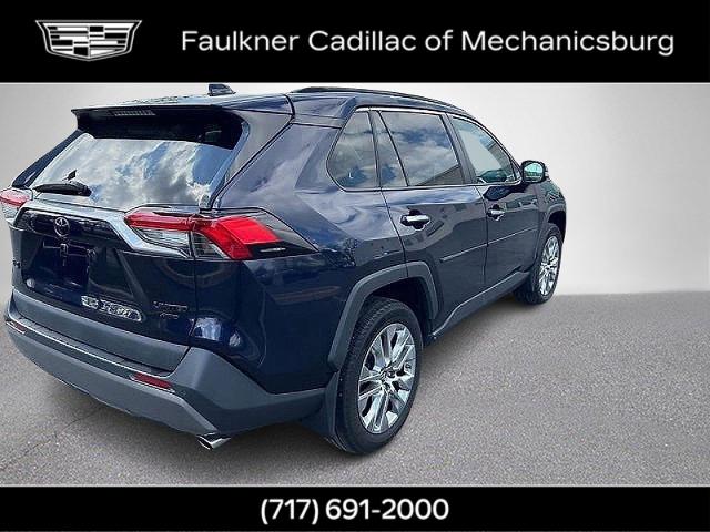 2019 Toyota RAV4 Vehicle Photo in MECHANICSBURG, PA 17050-1707