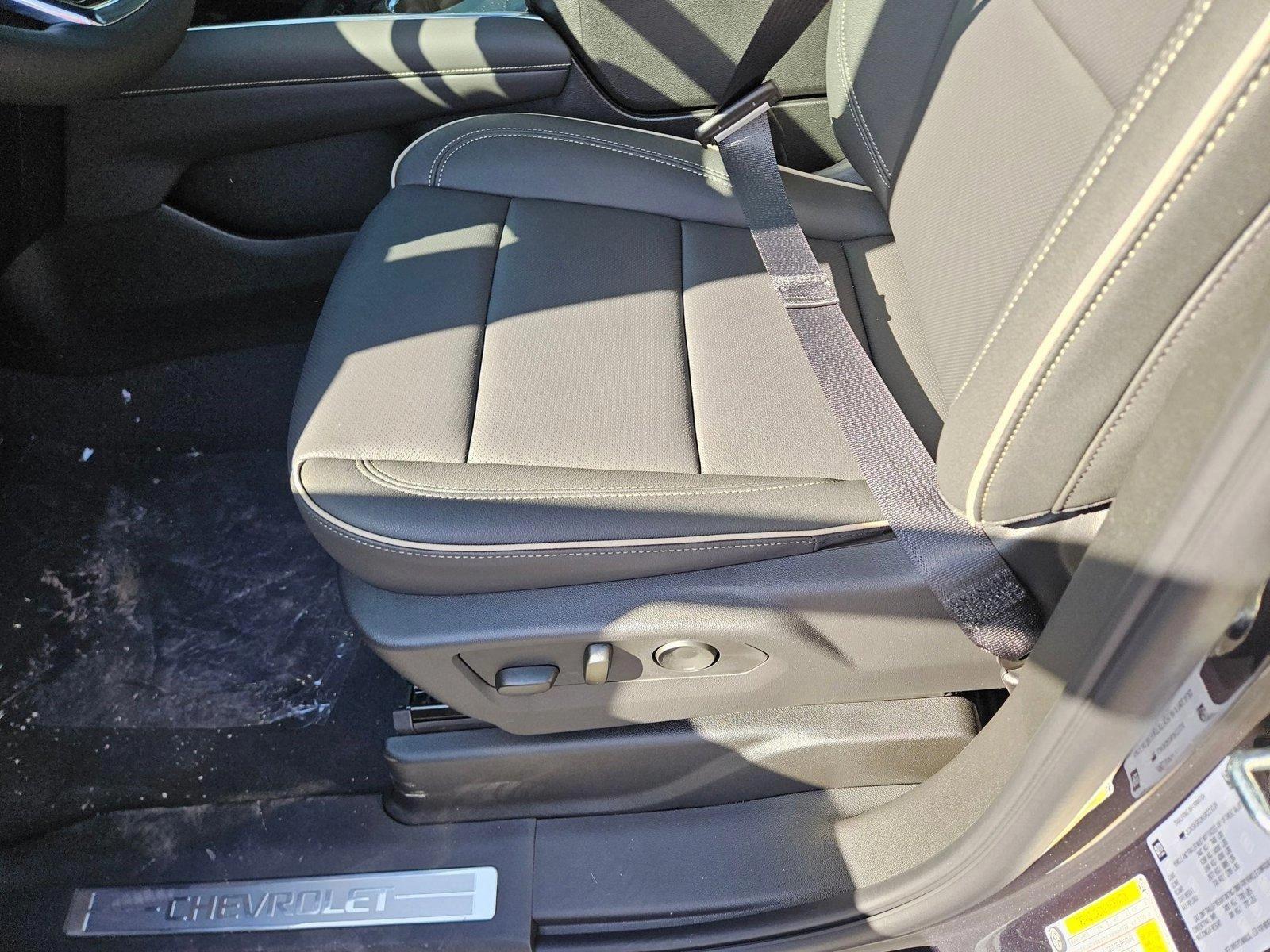 2025 Chevrolet Tahoe Vehicle Photo in DENVER, CO 80221-3610