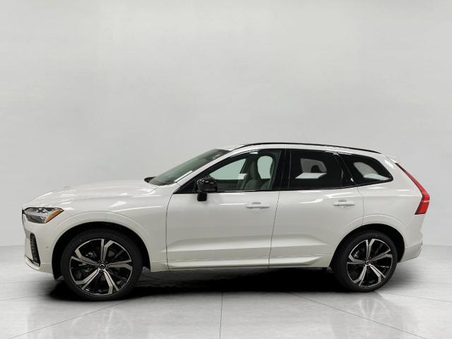 2025 Volvo XC60 Vehicle Photo in Appleton, WI 54913