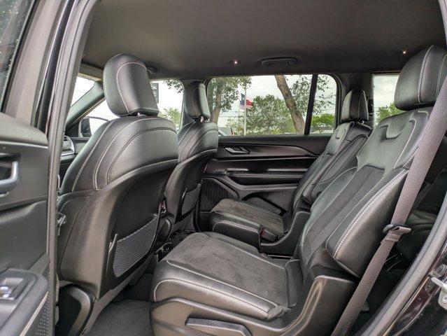 2023 Jeep Grand Cherokee L Vehicle Photo in SELMA, TX 78154-1459