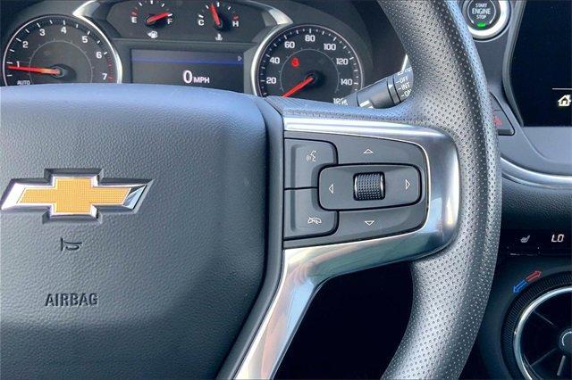 2024 Chevrolet Blazer Vehicle Photo in KANSAS CITY, MO 64114-4502