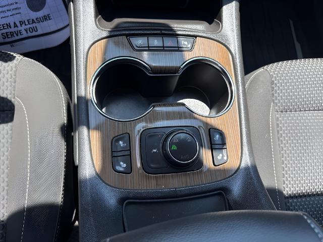 2023 GMC Acadia Vehicle Photo in MANITOWOC, WI 54220-5838