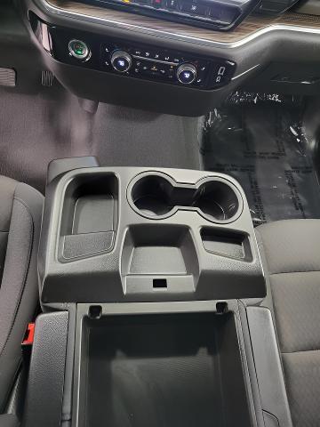 2024 Chevrolet Silverado 1500 Vehicle Photo in GREEN BAY, WI 54303-3330
