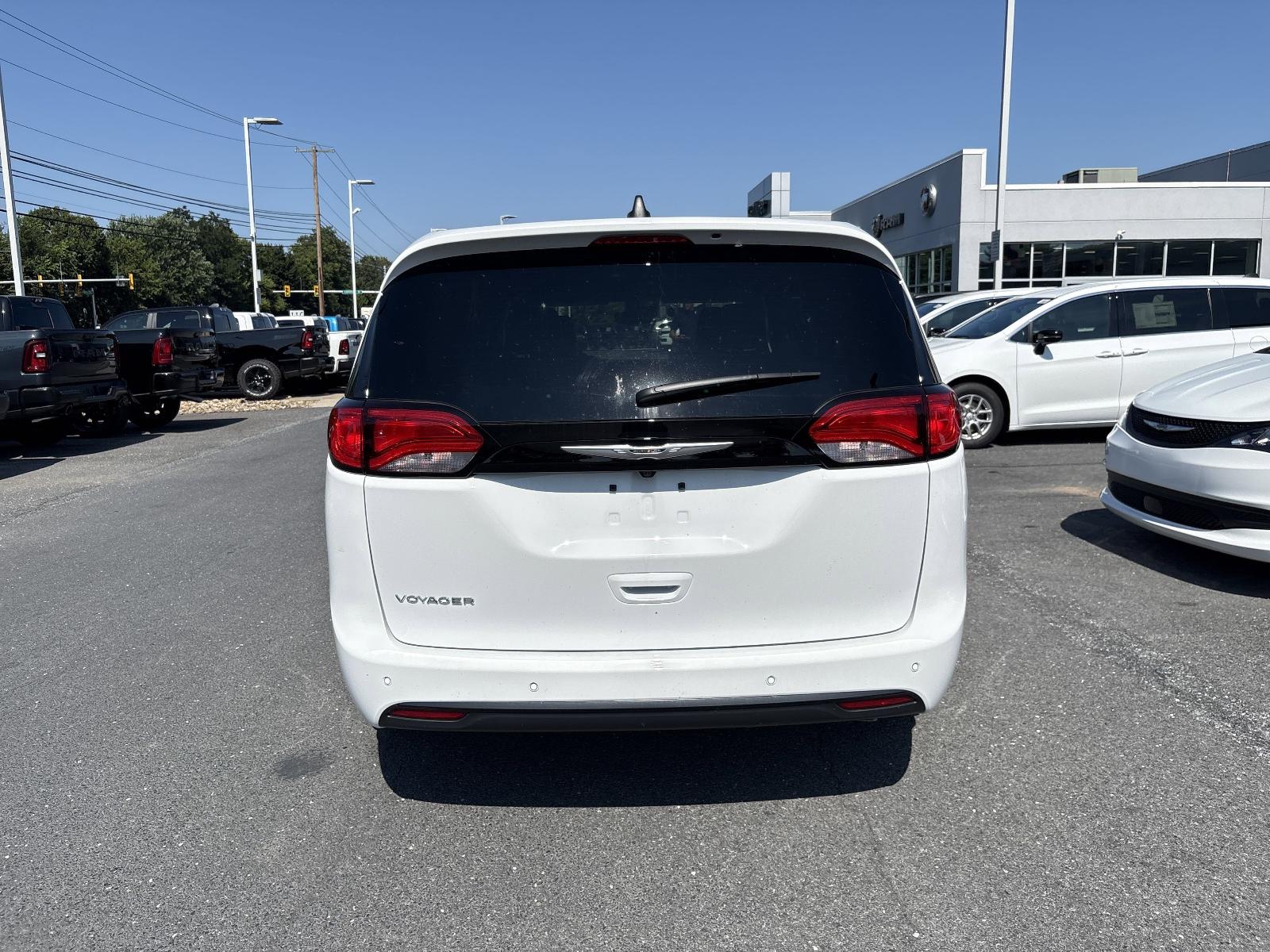 2025 Chrysler Voyager Vehicle Photo in Mechanicsburg, PA 17050-1707