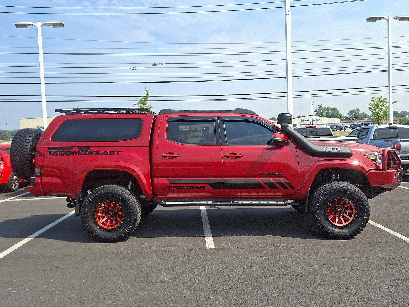2017 Toyota Tacoma Vehicle Photo in Harrisburg, PA 17111