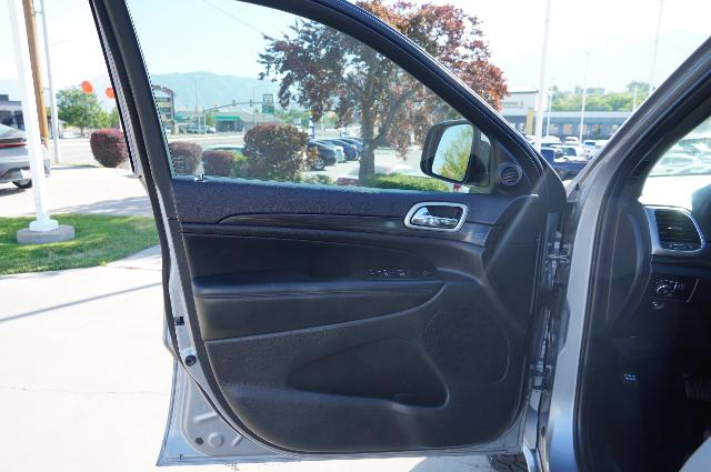 2020 Jeep Grand Cherokee Vehicle Photo in Riverdale, UT 84405