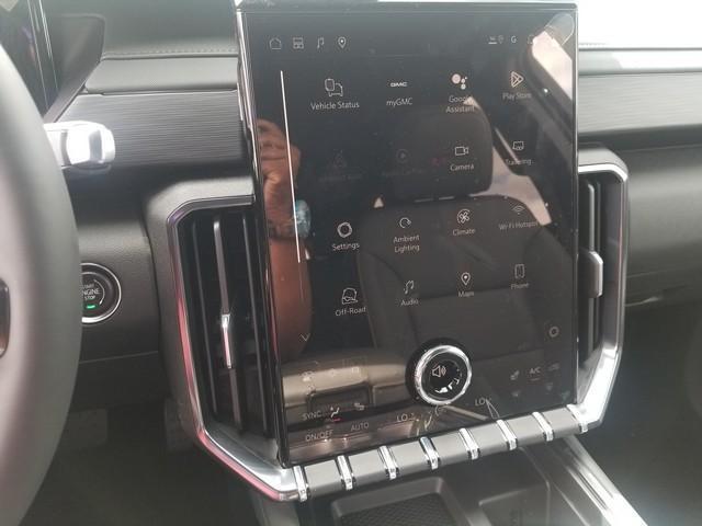 2026 GMC Acadia Vehicle Photo in ELYRIA, OH 44035-6349