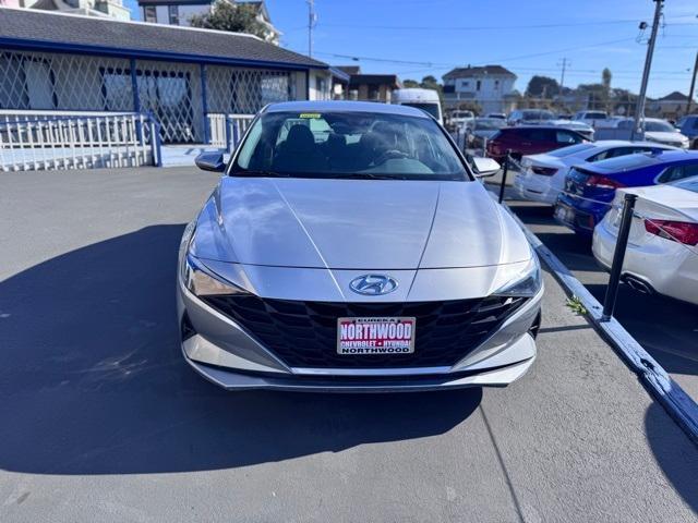 Used 2021 Hyundai Elantra SE with VIN 5NPLL4AG7MH015403 for sale in Eureka, CA