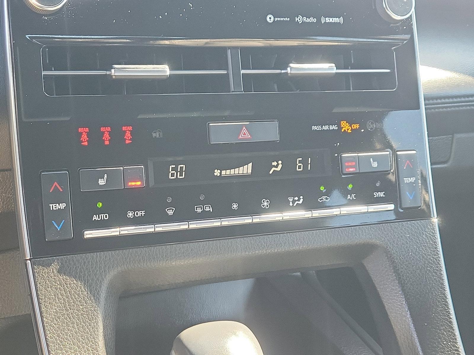 2022 Toyota Avalon Vehicle Photo in Trevose, PA 19053