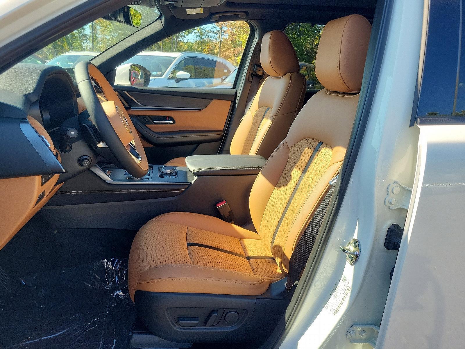 2025 Mazda CX-90 Vehicle Photo in Trevose, PA 19053