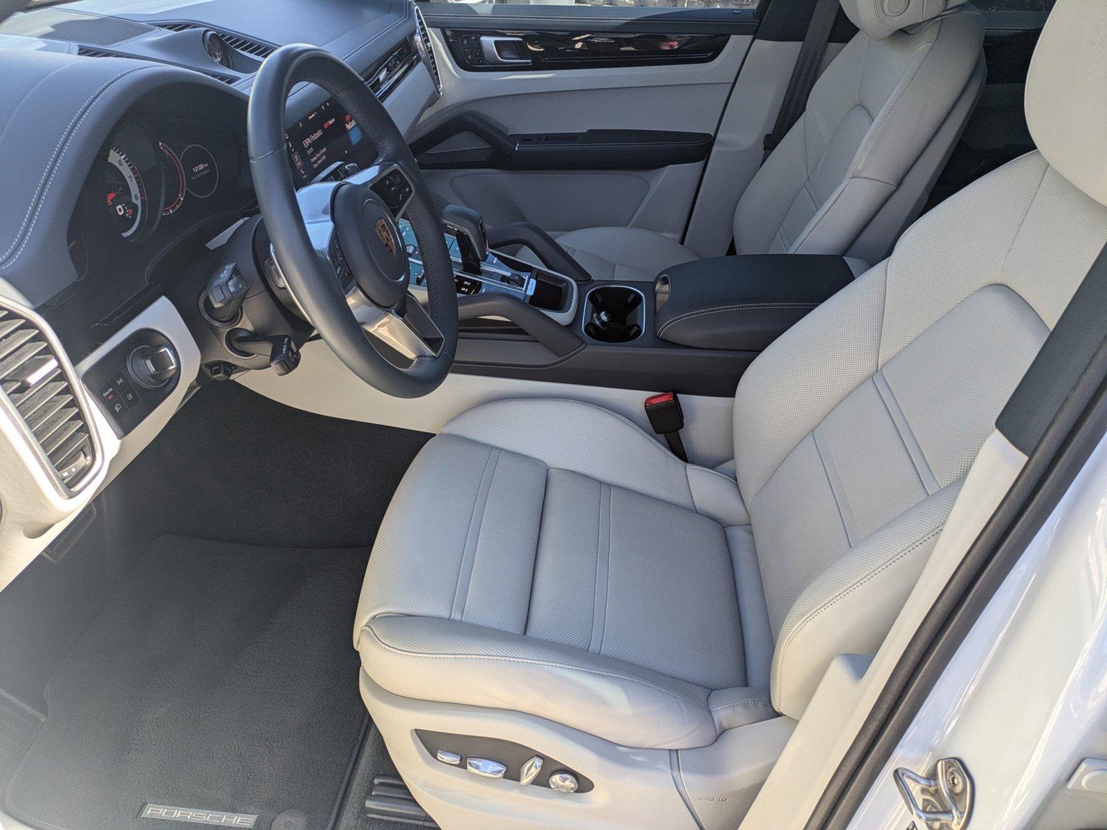 2021 Porsche Cayenne Vehicle Photo in Sarasota, FL 34231