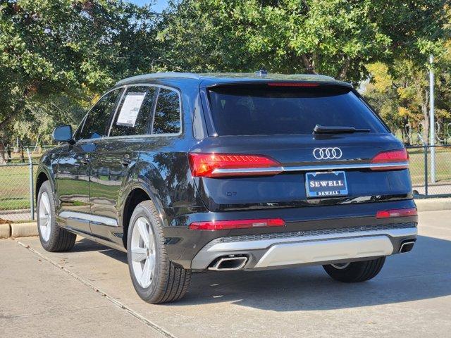 2025 Audi Q7 Vehicle Photo in HOUSTON, TX 77090