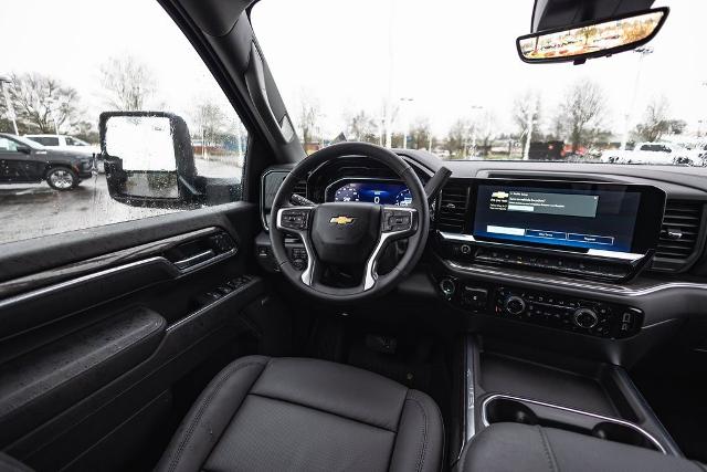 2025 Chevrolet Silverado 2500 HD Vehicle Photo in NEWBERG, OR 97132-1927