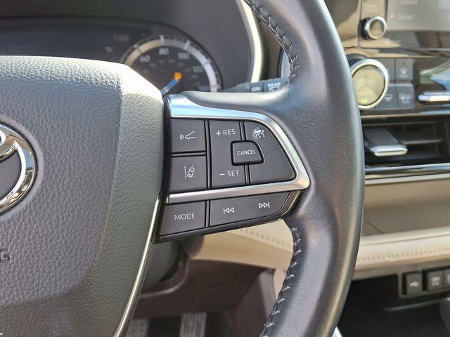 2020 Toyota Highlander Vehicle Photo in DANBURY, CT 06810-5034