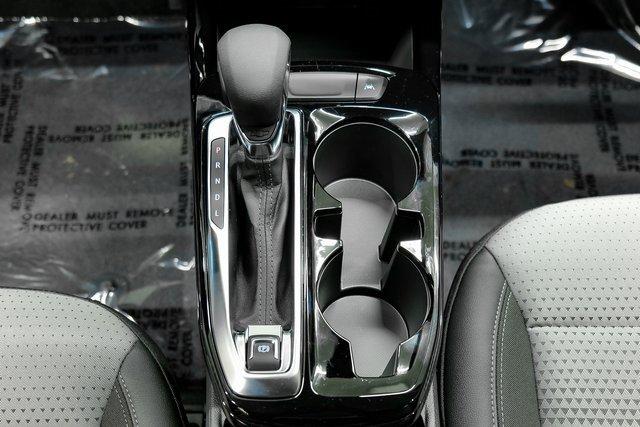 2025 Chevrolet Trax Vehicle Photo in EVERETT, WA 98203-5662